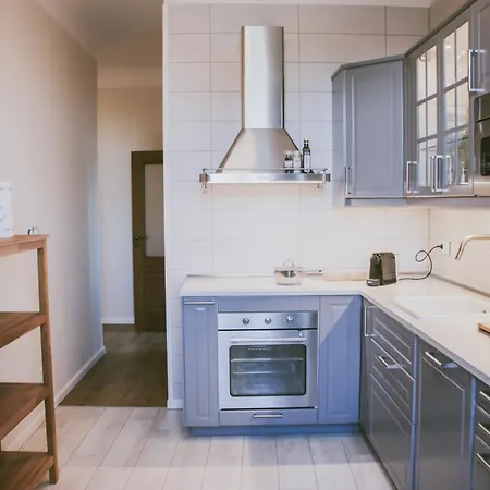 Luxury Renovated - 600 Mbit - 64 M2 - 65 Inch Tv Apartment Riga