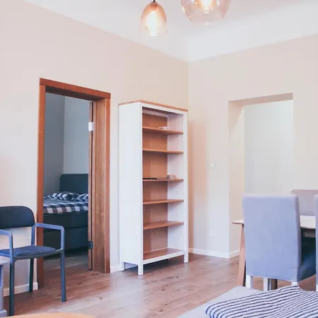 Luxury Renovated - 600 Mbit - 64 M2 - 65 Inch Tv