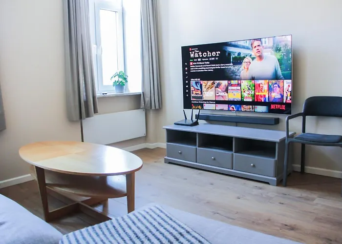 Luxury Renovated - 600 Mbit - 64 M2 - 65 Inch Tv * Riga